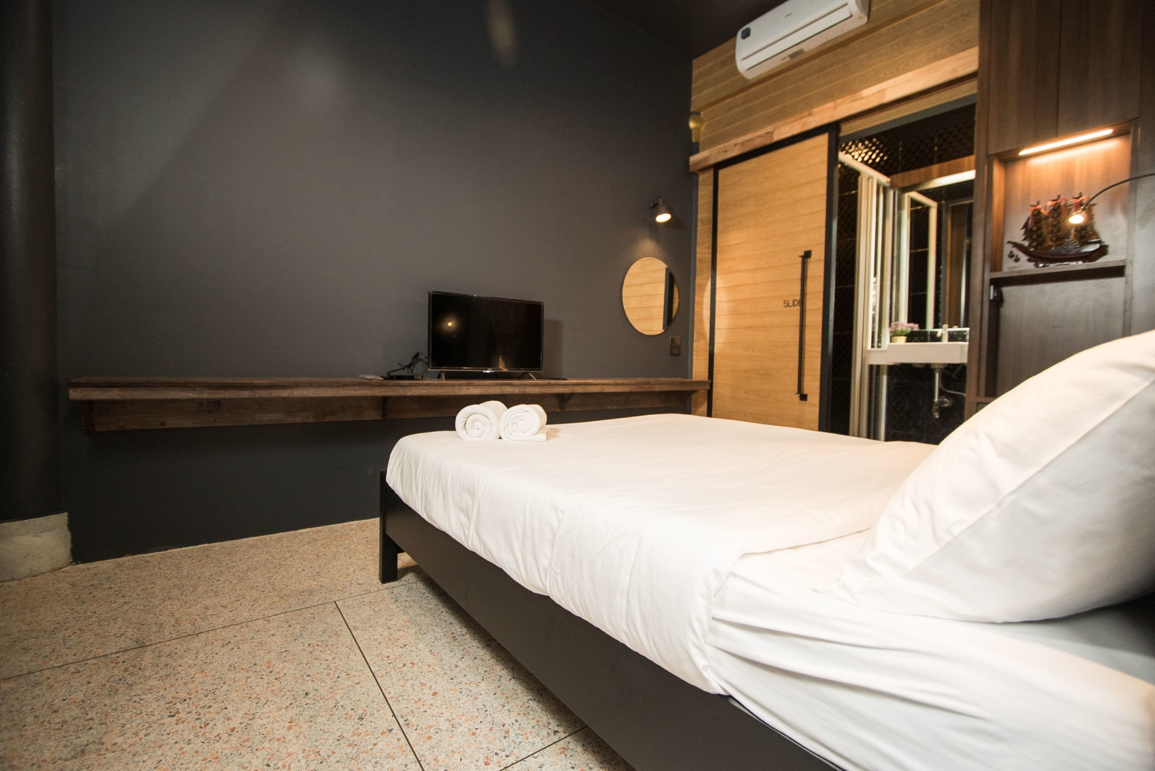 Photo - CLOUD on Saladaeng Silom Hostel Bangkok