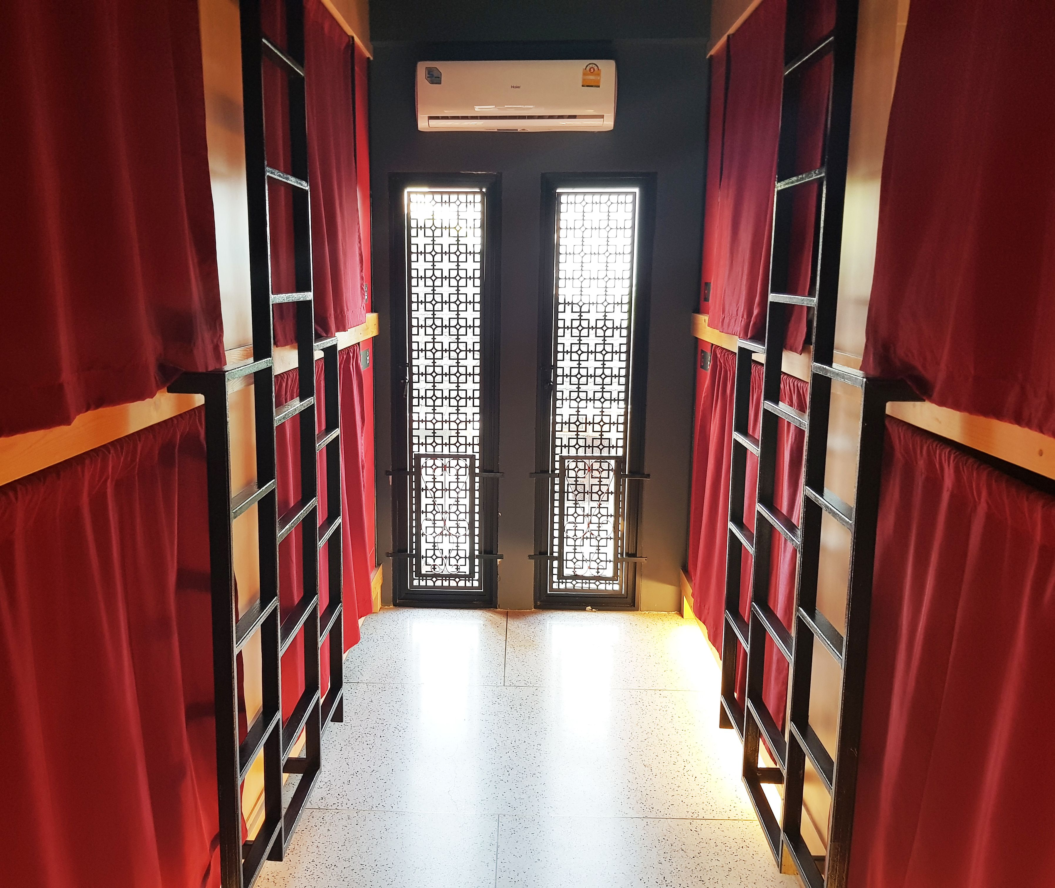 Photo - CLOUD on Saladaeng Silom Hostel Bangkok