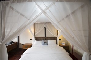 Doppelzimmer | Schreibtisch, Verdunkelungsvorhänge