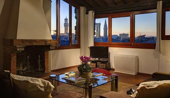 Televisión de pantalla plana