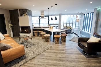 B14 Apartments & Rooms