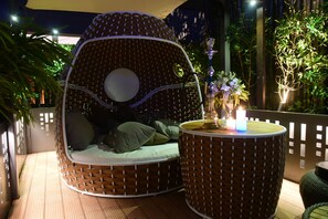 ลานระเบียง/นอกชาน