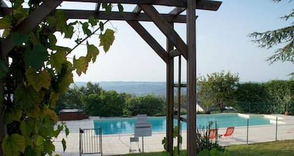 Logis Hôtel - Les Collines