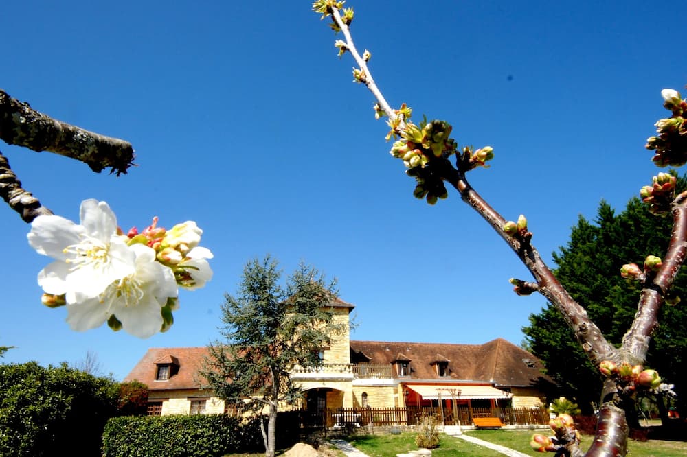 Logis Hôtel - Les Collines