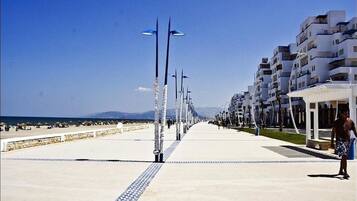 2 bedrooms, blackout curtains, iron/ironing board, bed sheets