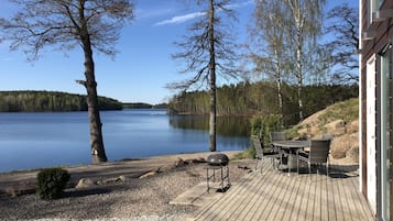 Comfort-Villa, 1 Schlafzimmer, Seeblick | Terrasse/Patio