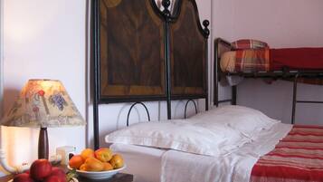 Family Room, Garden Area | Bathroom | Shower, free toiletries, hair dryer, bidet