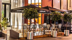 Garden - Lamartine Hotel (Istanbul)