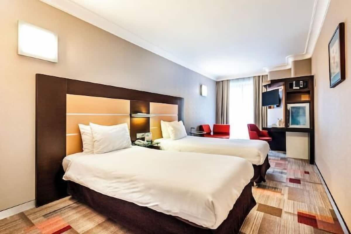 Literie de qualité supérieure, minibar, coffres-forts dans les chambres