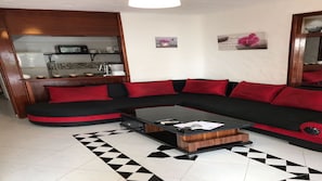 Apartment, 2 Bedrooms | Living area