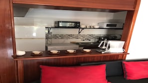 Apartment, 2 Bedrooms | Private kitchen
