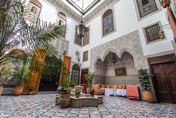 Courtyard - Riad Al Pacha (Fes)