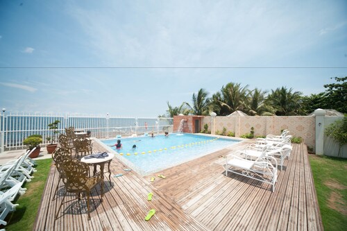 CML Beach Resort & Water Park