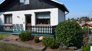 Front of property - Ferienhaus Emsetal (Waltershausen)