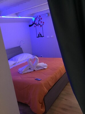 Minibar, Bügeleisen/Bügelbrett, kostenlose Babybetten, kostenloses WLAN