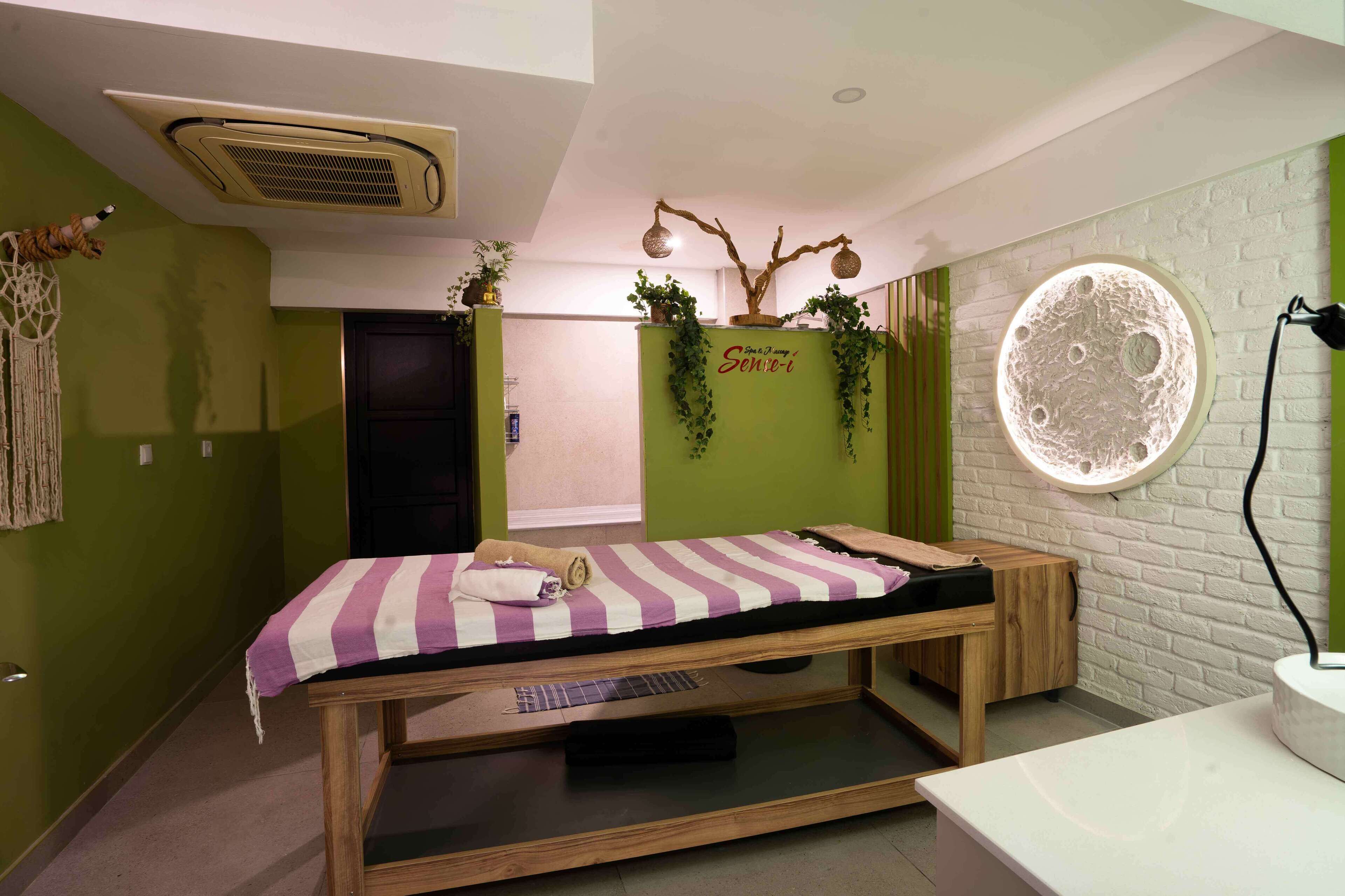 couples treatment room(s), sauna, steam room, body treatments