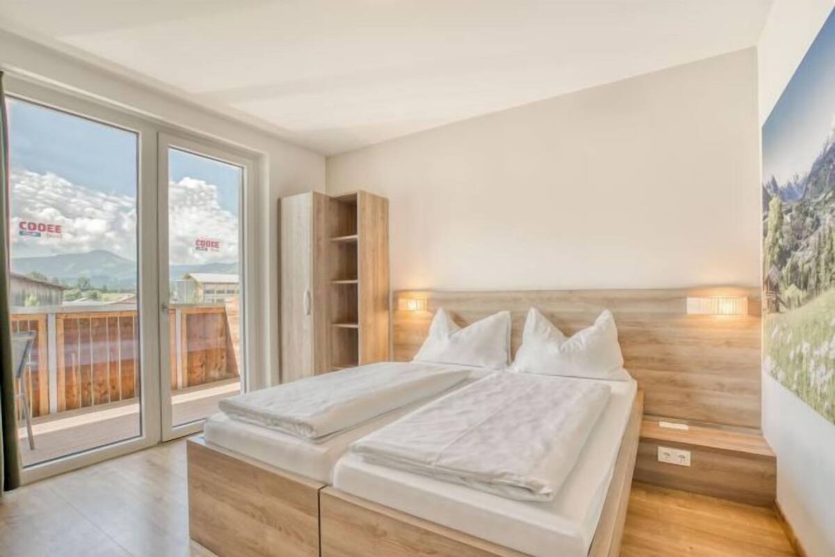 Ropa de cama hipoalergénica, cortinas blackout y insonorización