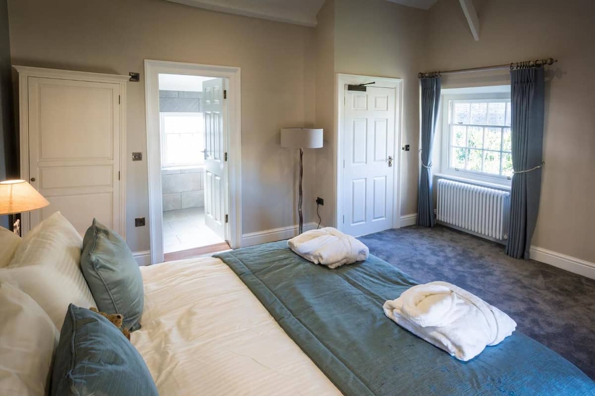 Townhouse Executive Double or Twin | Escrivaninha, quartos à prova de som, ferros/tábuas de passar roupa