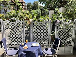 Minibar, in-room safe, desk, free WiFi - Relais La Rupe (Sorrento)