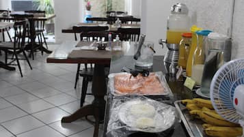 Desayuno buffet incluido todos los días