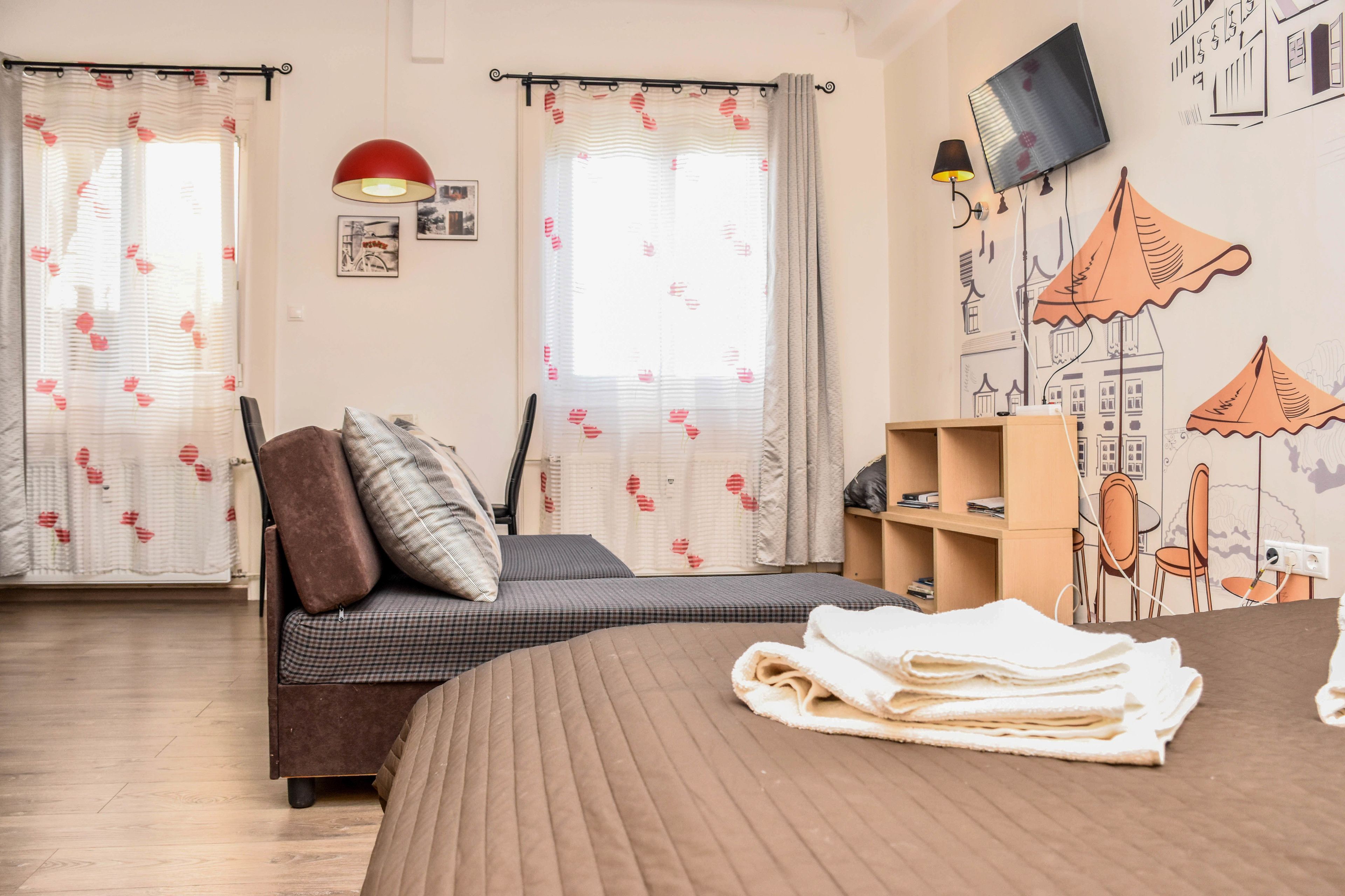 Executive Studio (Diamond Astoria 3 With rooftop view) | 1 bedroom, desk, blackout drapes, iron/ironing board