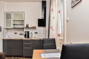 Studio Exécutif (Diamond Astoria 3 With rooftop view)
