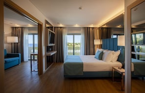 Hypo-allergenic bedding, memory-foam beds, minibar, soundproofing - TURIM Presidente Hotel (Portimão)