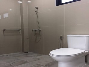 2 Bedrooms | Bathroom | Shower, towels - 2 Bedroom Villa Tan (Koh Samui)