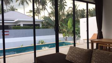 2 Bedrooms | Blick von der Unterkunft