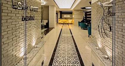 Esin Hotel