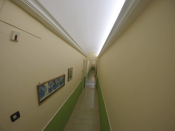 Interior - Hotel Principe di Napoli (Naples)