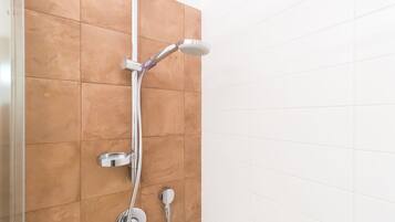 Apartment, 1 Bedroom | Bathroom | Shower, free toiletries, hair dryer, bidet