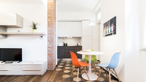 Apartment, 1 Bedroom | Private kitchen | Fridge, microwave, stovetop, cookware/dishes/utensils - Italianway   - Ciaia (Milan)