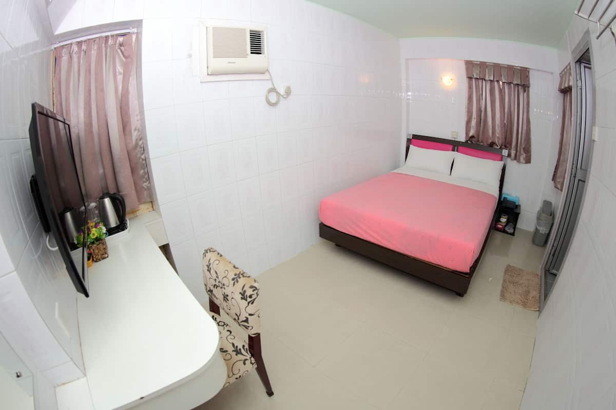 Double Room, Ground Floor 103 (min 2 persons stay)