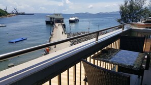 Dobbeltrom, balkong, sjøutsikt | Utsikt mot strand/hav