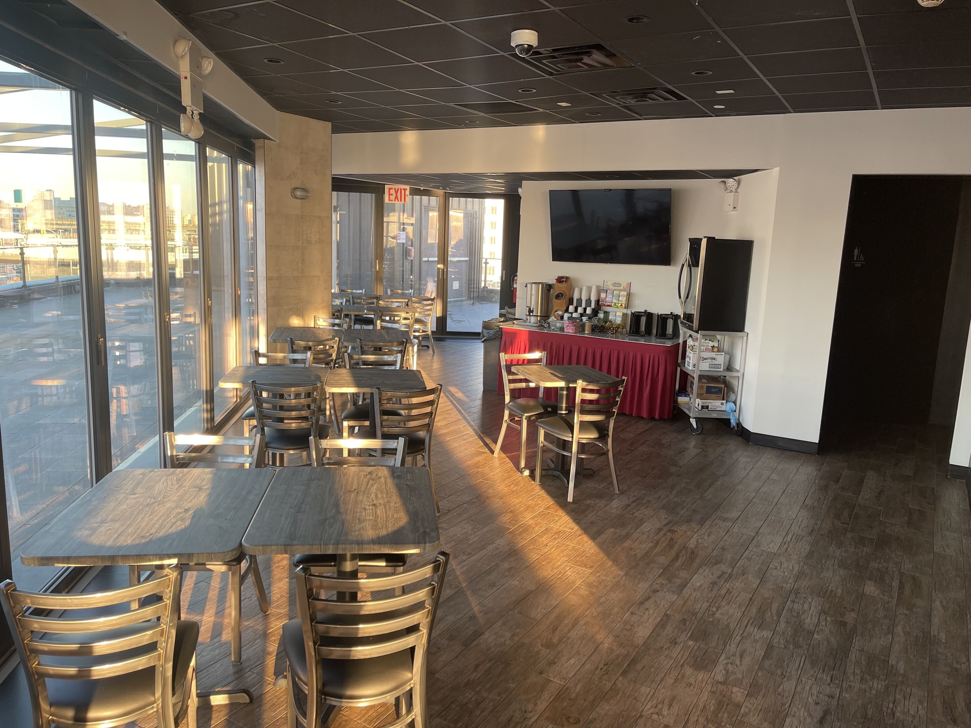 daily buffet breakfast (usd 7.86 per person)