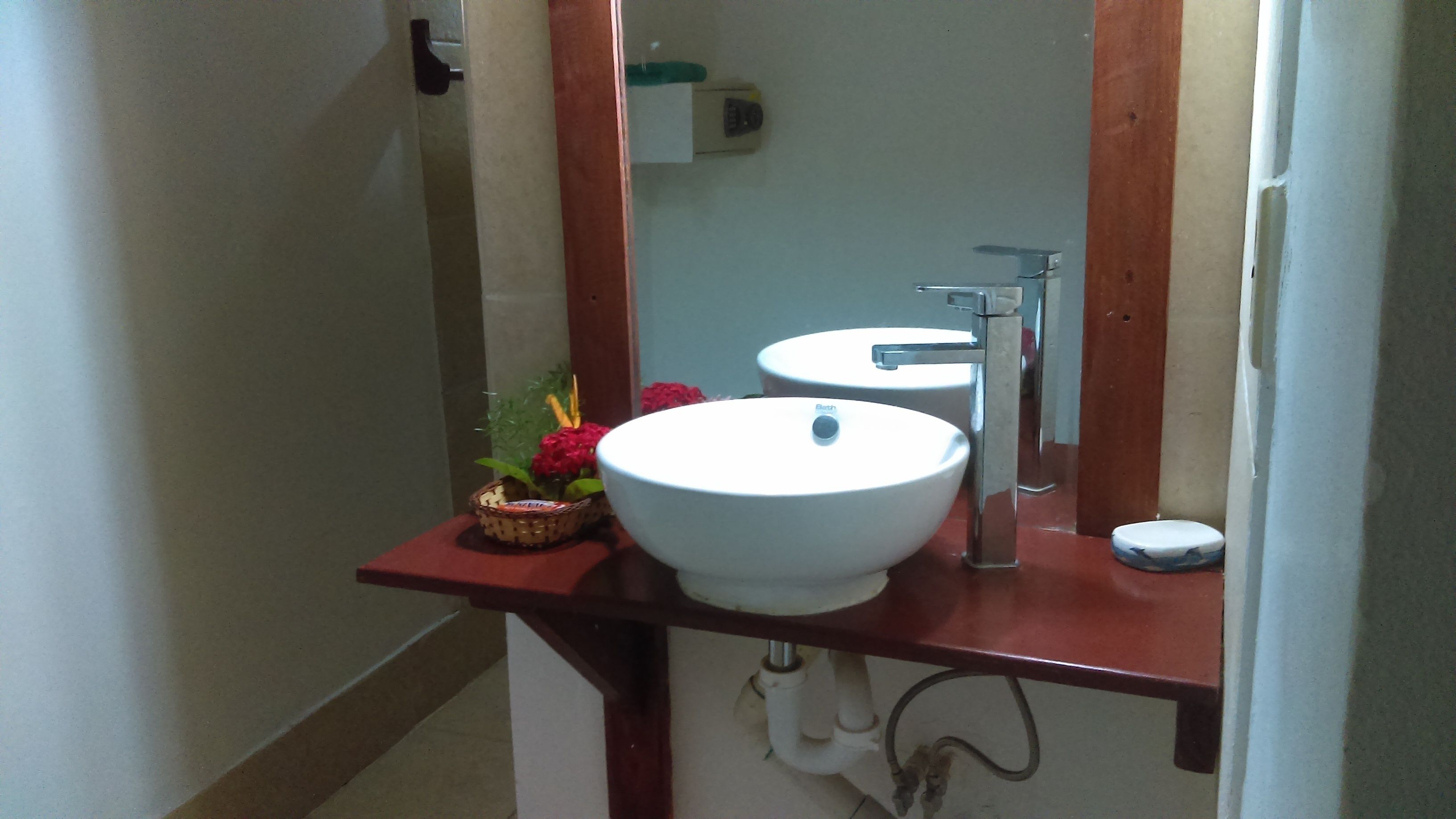 sea grape | bathroom | shower, towels