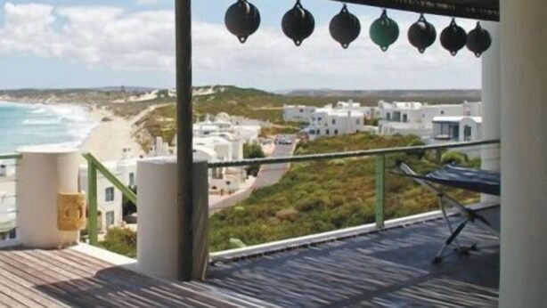 Balcony - Langebaan Holiday Homes (Langebaan)