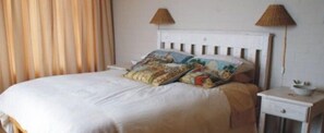 Room - Langebaan Holiday Homes (Langebaan)