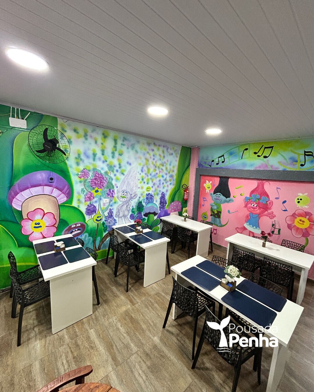 Desayuno bufé gratuito y diario