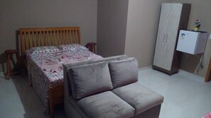 Blackout drapes, free WiFi, bed sheets - Pousada Alejandro (Cunha)