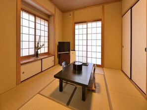 Living room - Nurukawa-onsen (Yufu)