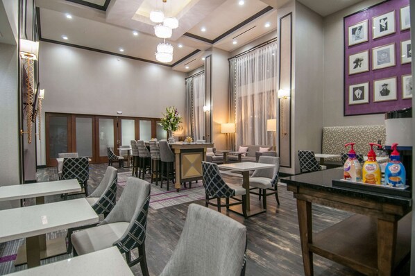 Restaurant - Hampton Inn & Suites Jackson-Ridgeland (Ridgeland)