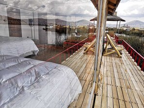 Kamar Quadruple | Teras/patio