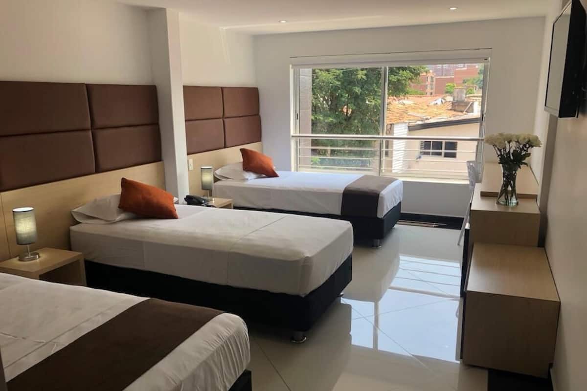 Wi-Fi de cortesia, roupa de cama