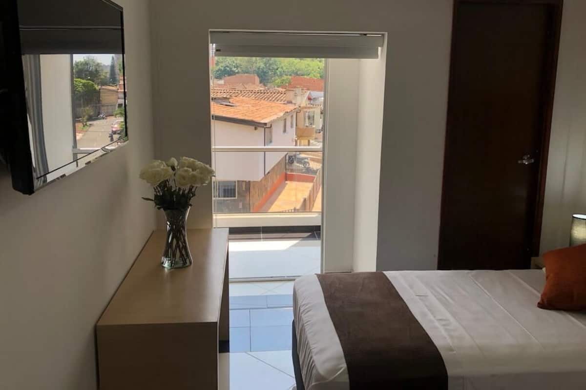 Wi-Fi de cortesia, roupa de cama
