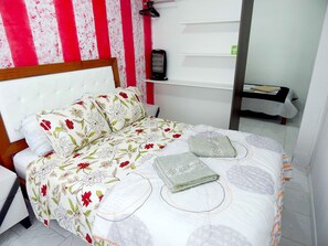 Apartamento família, 2 quartos | 2 quartos, Wi-Fi de cortesia, roupa de cama