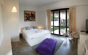 Vorona Room  | 迷你吧、書桌、遮光布/窗簾、免費無線上網