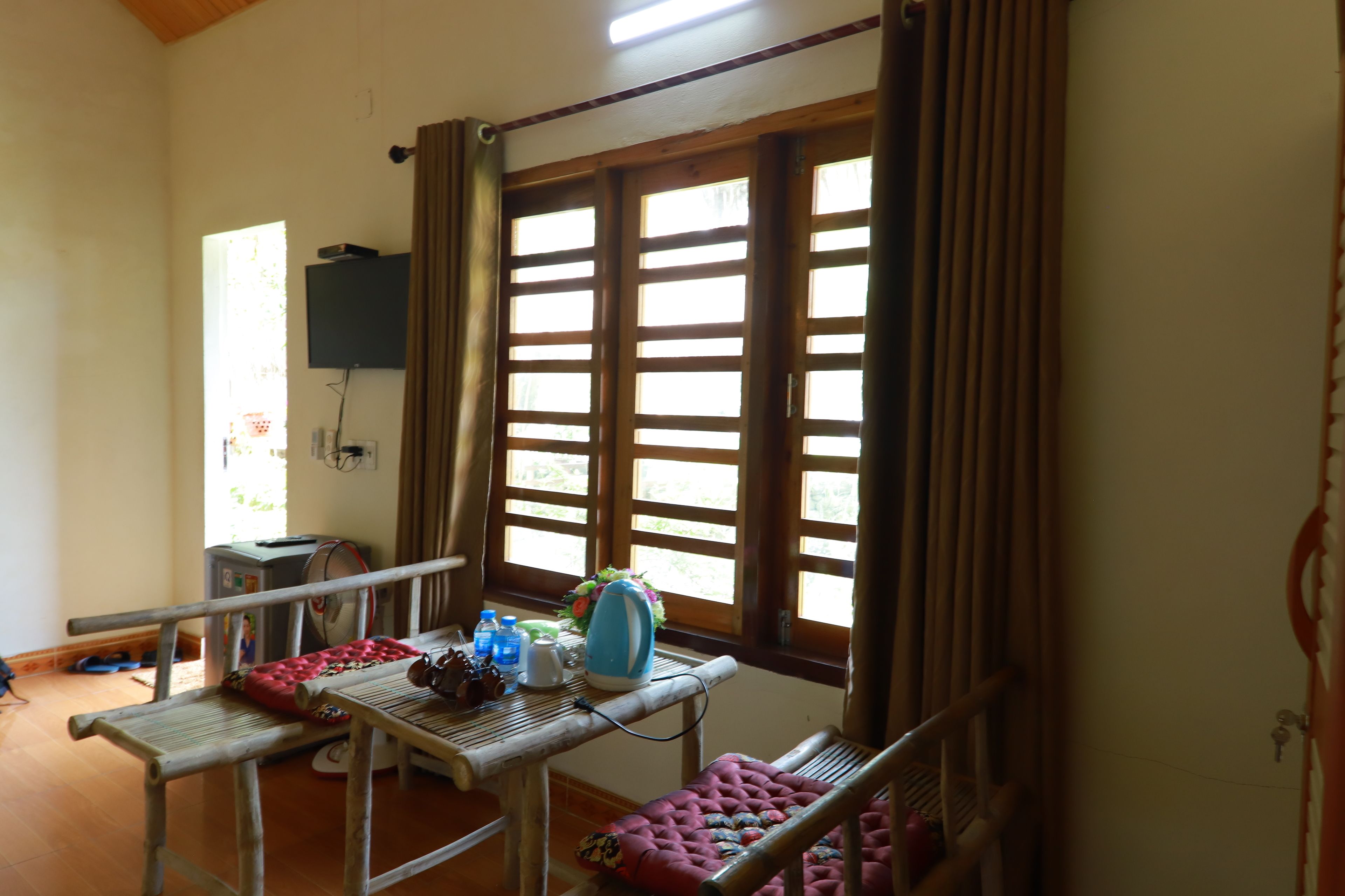 minibar, in-room safe, desk, soundproofing