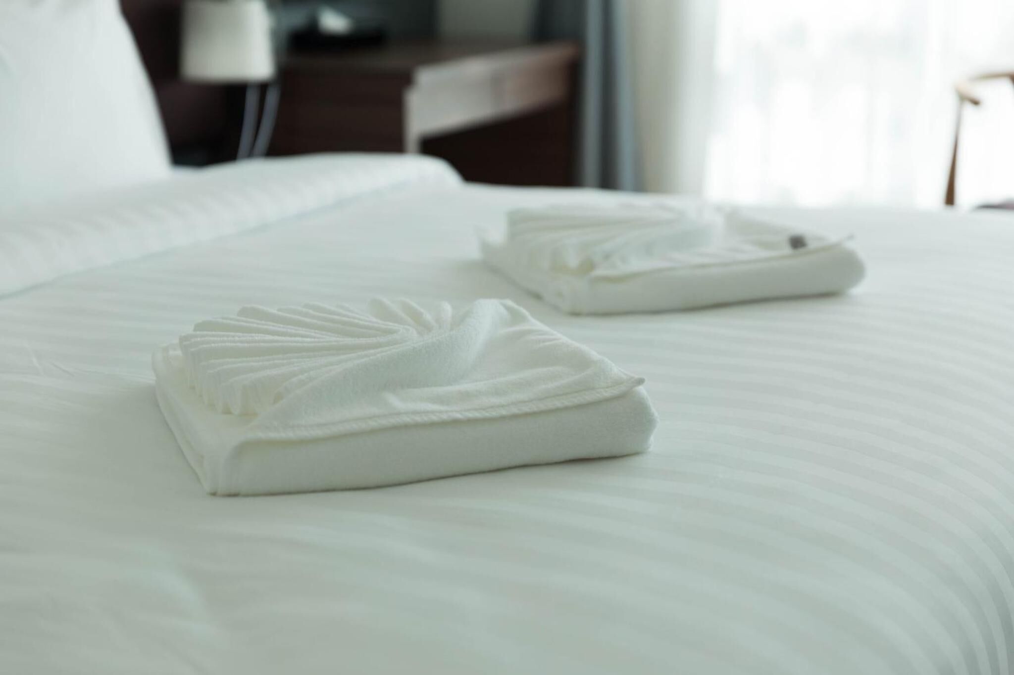 minibar, soundproofing, free wifi